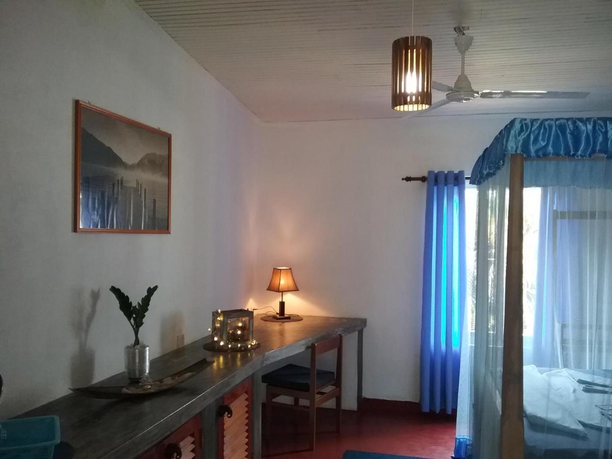 Gasthaus Langeoog Unawatuna Extérieur photo