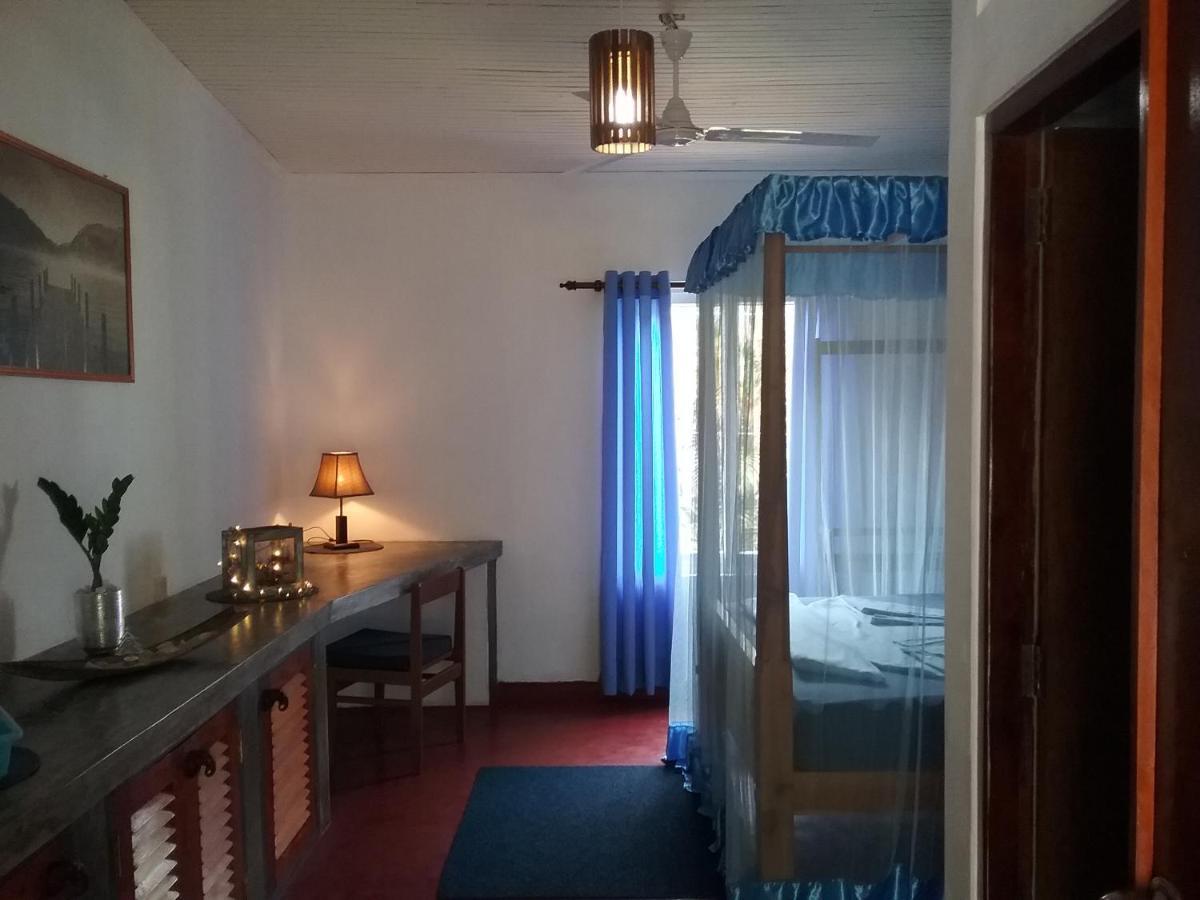 Gasthaus Langeoog Unawatuna Extérieur photo