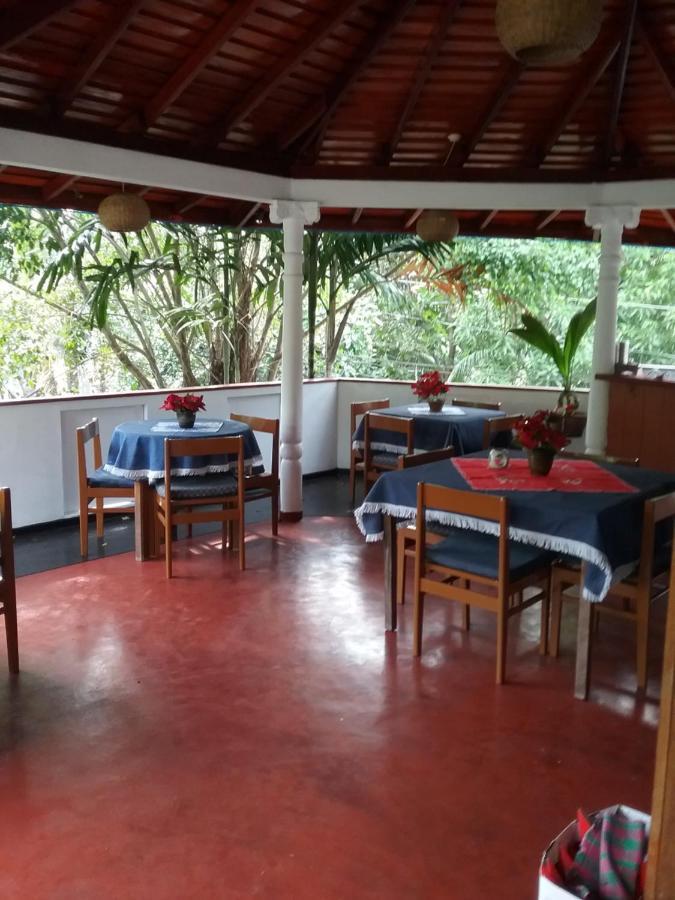 Gasthaus Langeoog Unawatuna Extérieur photo