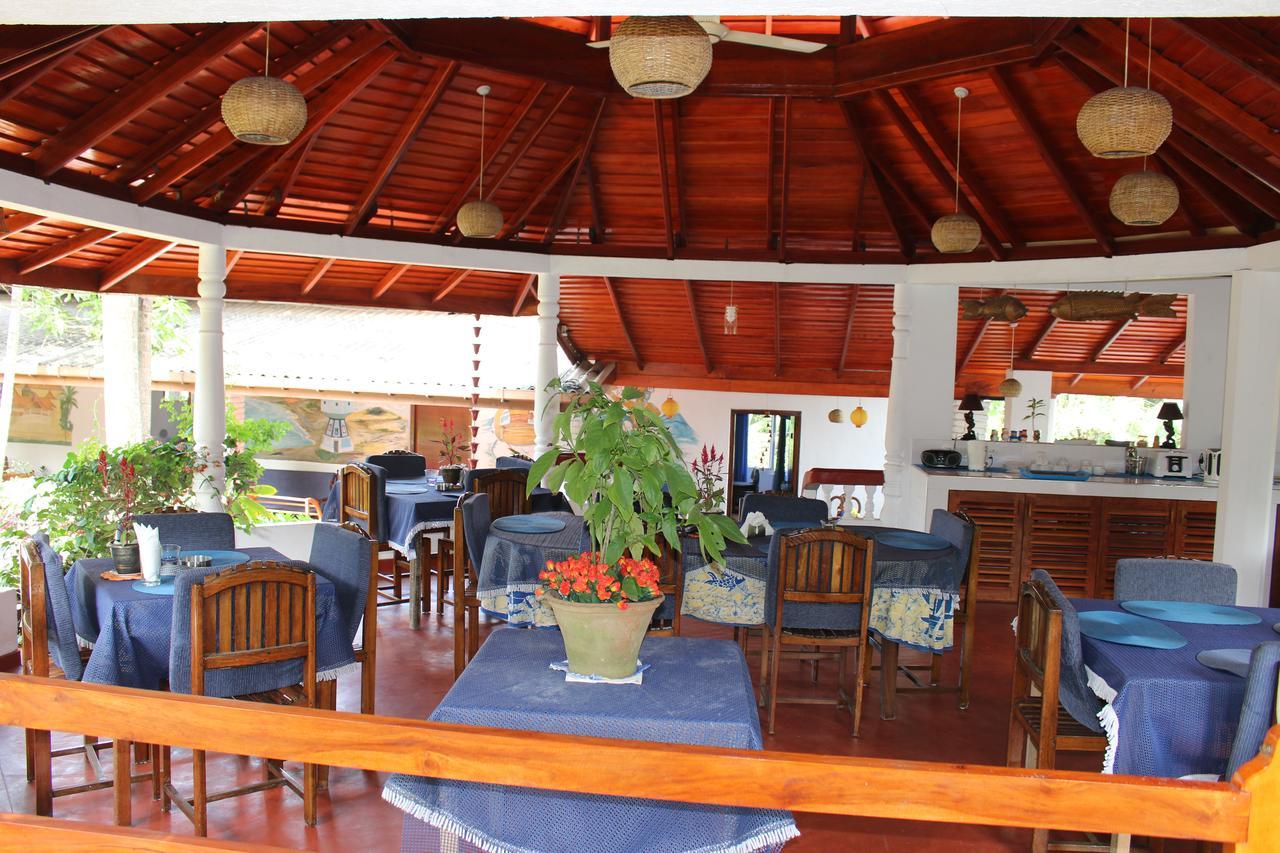 Gasthaus Langeoog Unawatuna Extérieur photo